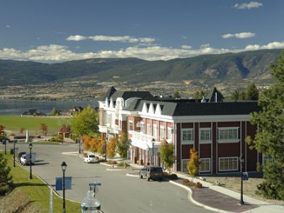 Kettle Valley - Village Centre